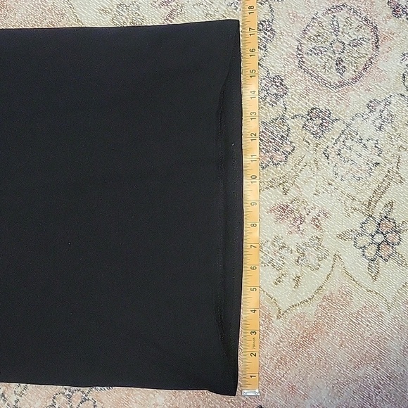 Hanes Black and Pink Long Sleeve Cheerleader Logo Tee - Size S - Picture 6 of 6